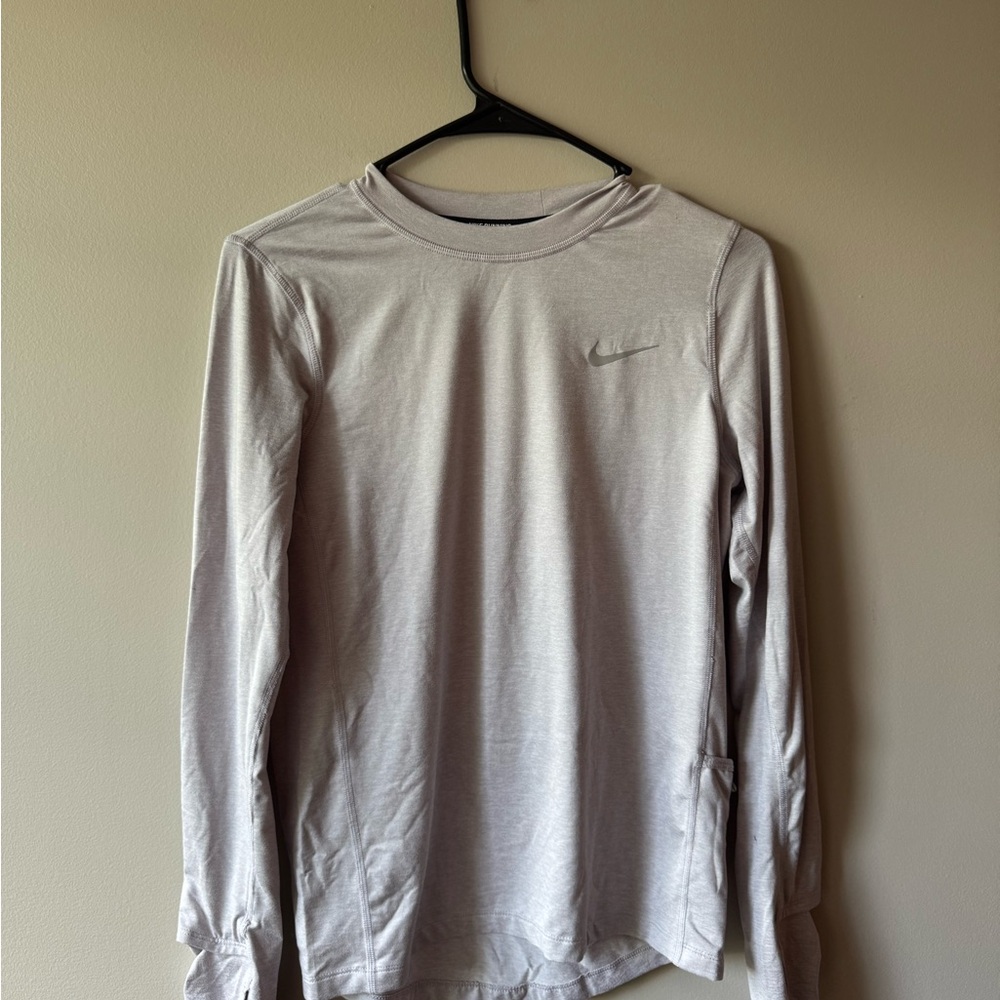 Nike Gray Long Sleeve Athletic Tee